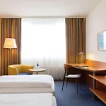 Vienna House By Wyndham Baltic 4* שטראלסונד