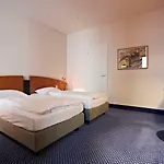 Vienna House By Wyndham Baltic 4*