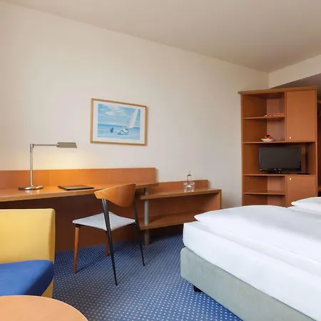 Vienna House By Wyndham Baltic Hotel 4*