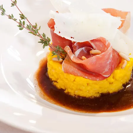 Vienna House By Wyndham Baltic 4* Stralsund