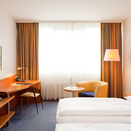 Vienna House By Wyndham Baltic Hotel 4*