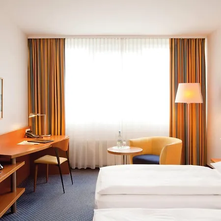 Hotel Vienna House By Wyndham Baltic 4*