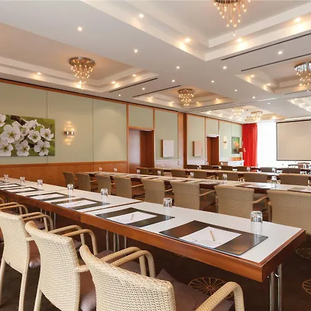 Vienna House By Wyndham Baltic Hotel Stralsund