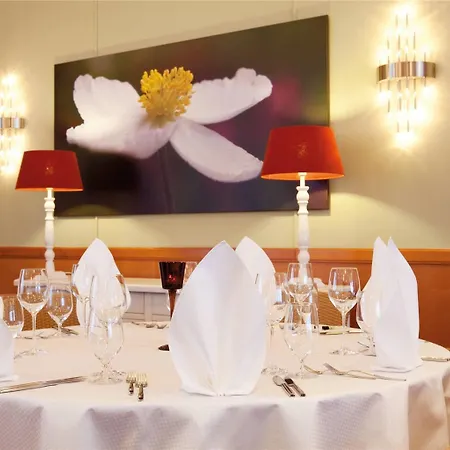 Vienna House By Wyndham Baltic Hotel Stralsund