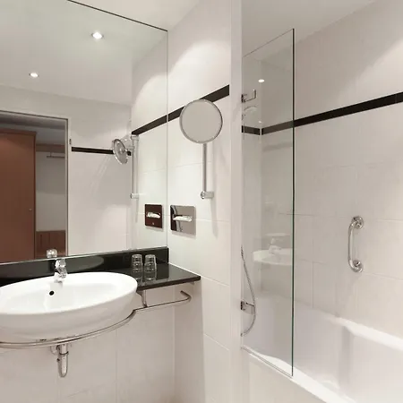 Vienna House By Wyndham Baltic Hotel Stralsund